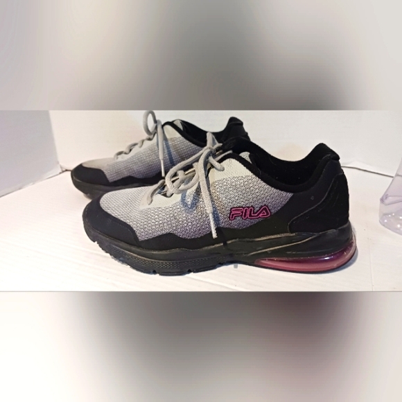 Women’s Fila Acumen Viz sneakers‎ Gray sz 7 - Picture 1 of 9